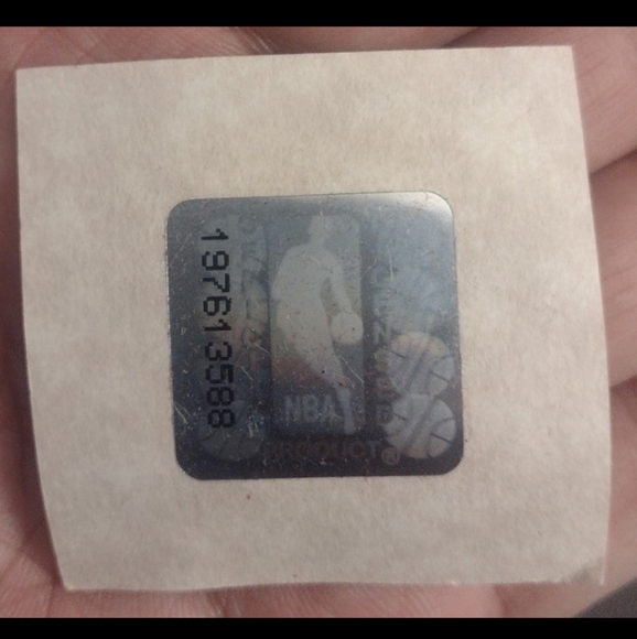 MICHAEL JORDAN SIGNATURE ENGRAVED BULLS MEMORABILIA RETIREMENT COIN&COA &POSTERS - Picture 12 of 17